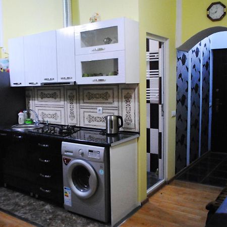 Apartament Giorgi Bordzjomi Buitenkant foto