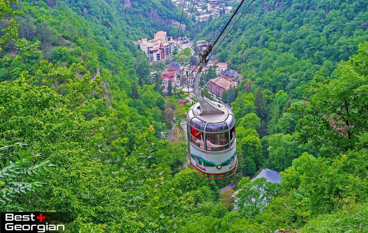Apartament Giorgi Bordzjomi Buitenkant foto
